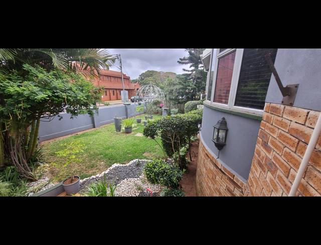 3 BEDROOM HOUSE FOR SALE IN GLENWOOD
